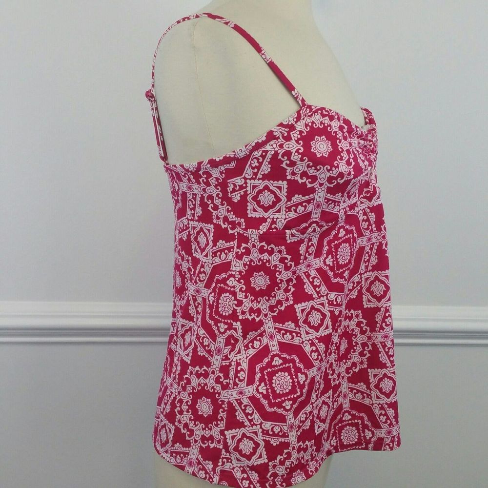 Liz Lange Maternity Tankini Swimsuit Top - Picture 3 of 6
